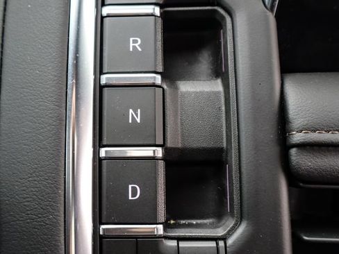 Used 2024 Chevrolet Tahoe High Country w/ Premium Package 2 image 27