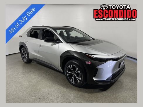 Used 2024 Toyota bZ4X FWD w/ Weather Package image 1