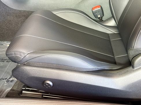 New 2026 Mercedes-Benz CLE 300 4MATIC Coupe image 17