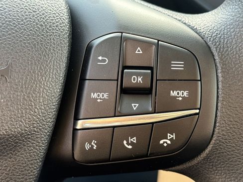 New 2025 Ford Maverick XL image 25