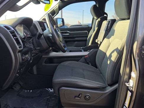 Certified 2019 RAM 1500 Big Horn image 5