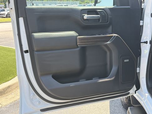 Used 2021 Chevrolet Silverado 1500 RST w/ All Star Edition Plus AWD/4WD image 19