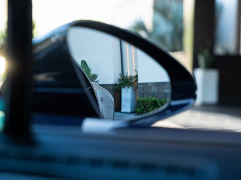 Used 2020 Bugatti Chiron image 14