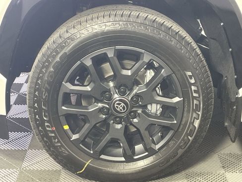 New 2026 Toyota Sequoia Platinum AWD/4WD image 10