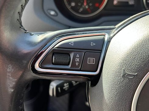 Used 2018 Audi Q3 2.0T Premium w/ Convenience Package image 32