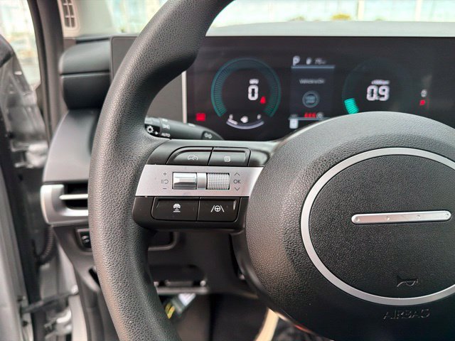 Used 2026 Hyundai Tucson SE FWD image 16