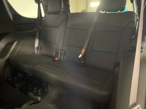 Used 2024 Chevrolet Tahoe Z71 image 21