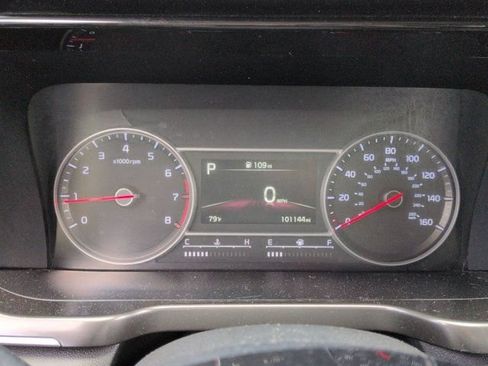 Used 2022 Kia Sorento LX FWD image 10