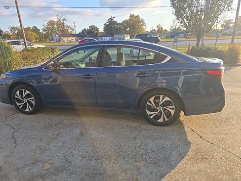 Used 2021 Subaru Legacy Premium image 19