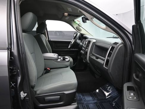 Used 2016 RAM 1500 Express image 26