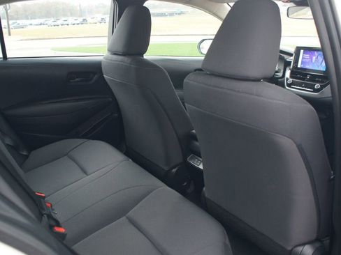 Used 2023 Toyota Corolla LE image 17