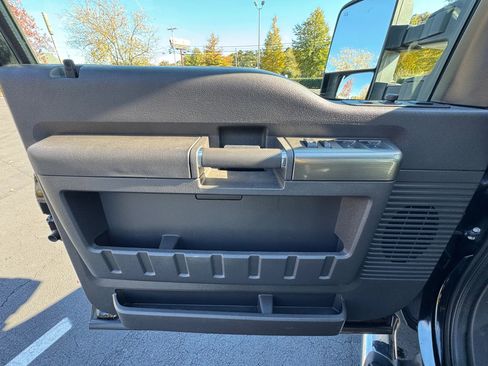 Used 2009 Ford F350 Harley-Davidson image 16