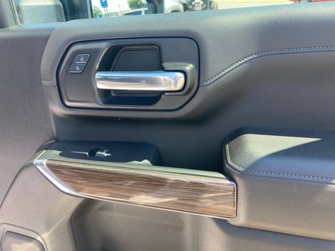 Used 2023 Chevrolet Silverado 2500 LT w/ Convenience Package AWD/4WD image 23