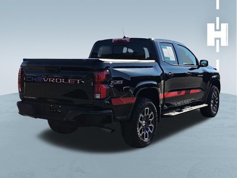 Used 2024 Chevrolet Colorado Z71 w/ Z71 Convenience Package 2 AWD/4WD image 4