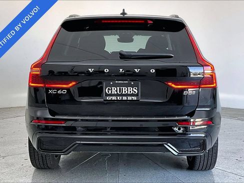 Certified 2026 Volvo XC60 B5 Plus AWD/4WD image 5
