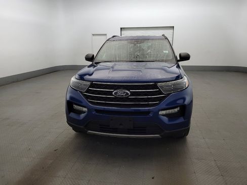 Used 2020 Ford Explorer XLT w/ Equipment Group 202A AWD/4WD image 15