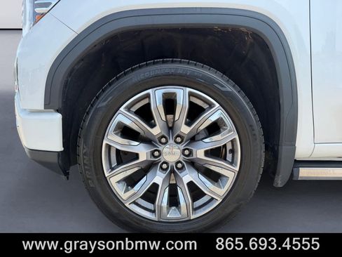 Used 2023 GMC Sierra 1500 Denali w/ Denali Reserve Package AWD/4WD image 9