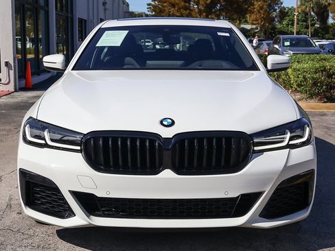 Used 2023 BMW 540i 540i w/ M Sport Package image 13