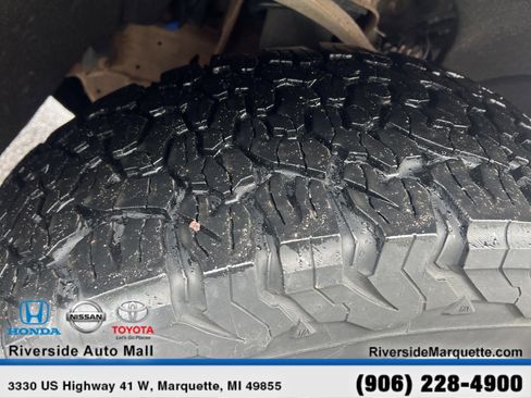 Used 2019 Chevrolet Silverado 1500 Custom w/ Custom Value Package image 12