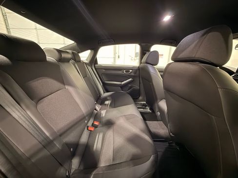 Used 2023 Honda Civic Sport image 26