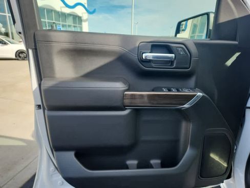 Used 2021 Chevrolet Silverado 1500 LT Trail Boss w/ Bed Protection Package image 20