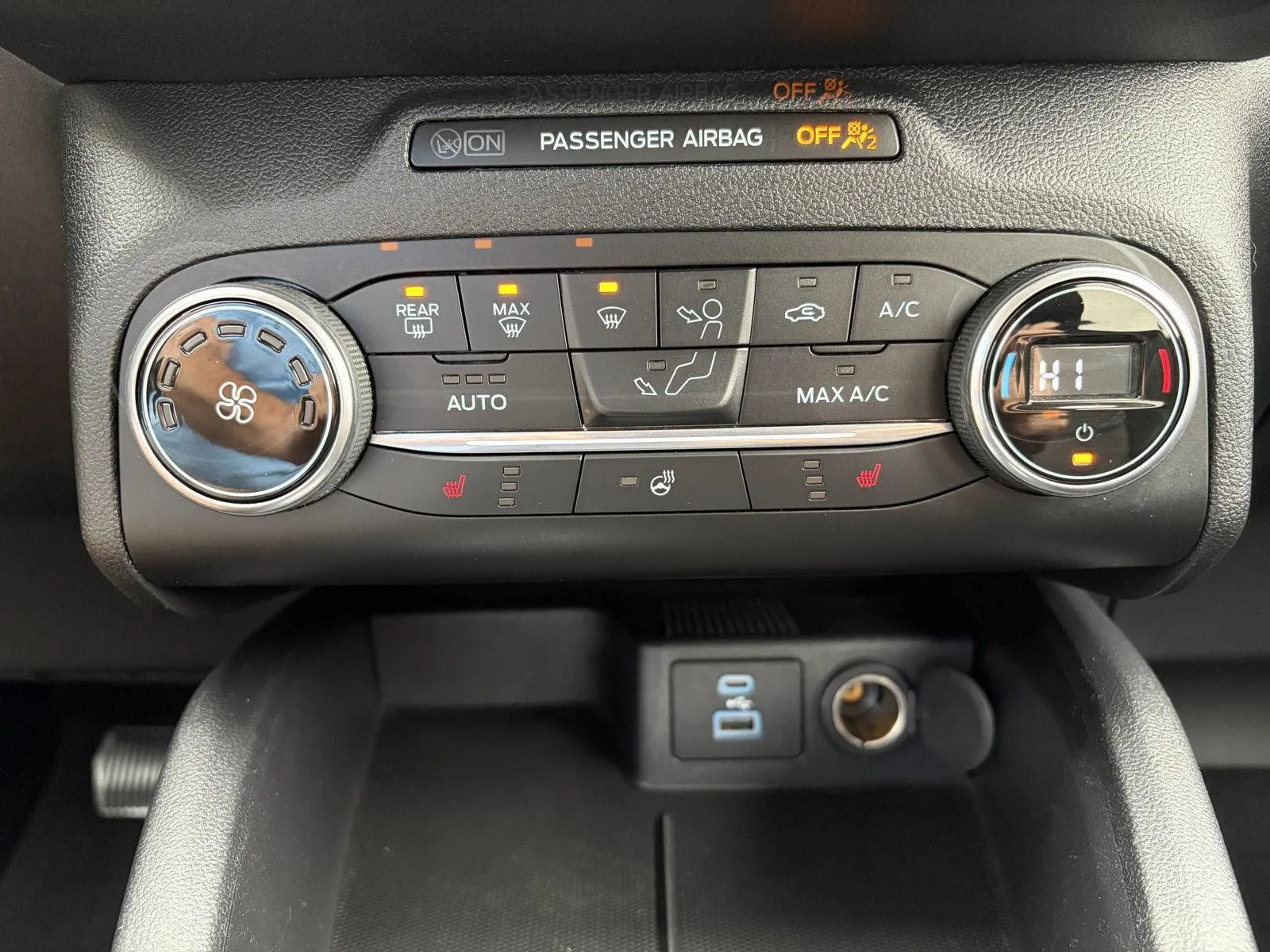 Used 2020 Ford Escape SEL AWD/4WD image 21