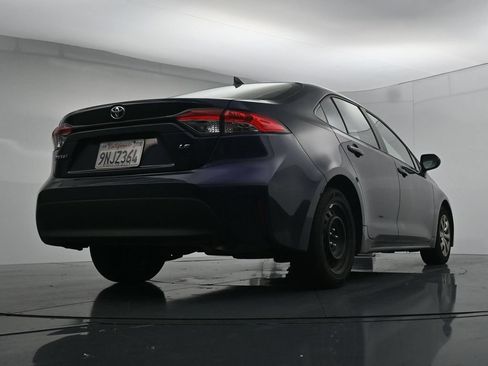 Used 2024 Toyota Corolla LE FWD image 22