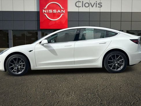Used 2020 Tesla Model 3 Standard Range Plus RWD image 6