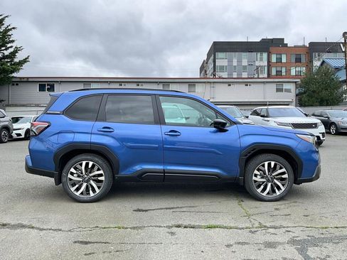 New 2026 Subaru Forester Touring AWD/4WD image 9