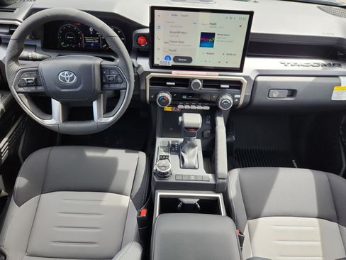 New 2026 Toyota Tacoma TRD Off-Road w/ TRD Off Road Upgrade Package AWD/4WD image 9