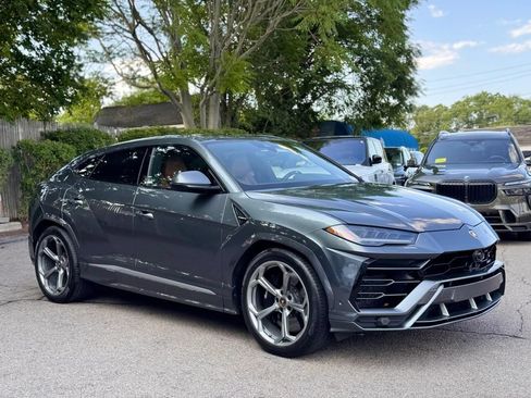Used 2019 Lamborghini Urus AWD/4WD image 8