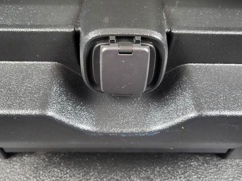 Used 2018 Ford F250 XL w/ Power Equipment Group RWD image 25