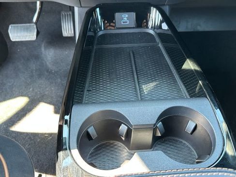 Used 2022 Ford Mustang Mach-E GT image 22