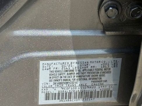 Used 2021 Nissan Sentra SV image 32