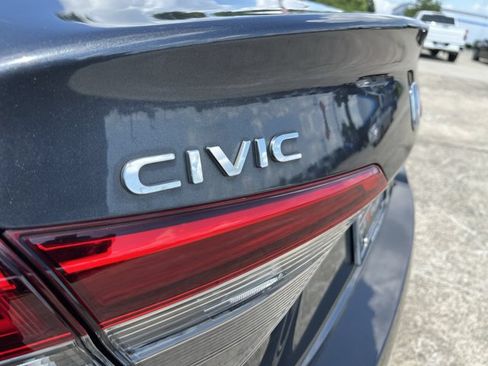 Used 2024 Honda Civic Sport image 32