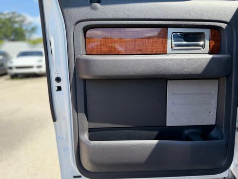 Used 2010 Ford F150 Lariat RWD image 19