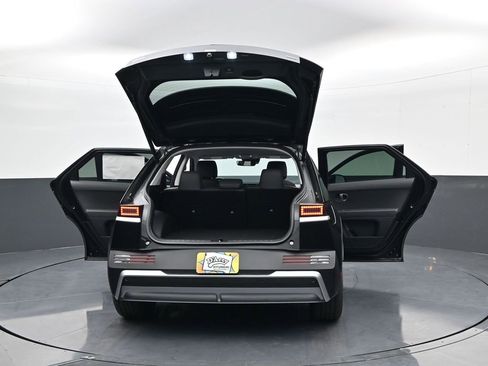 New 2025 Hyundai Ioniq 5 SEL image 32