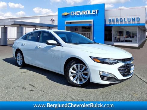 Used 2024 Chevrolet Malibu LT image 1