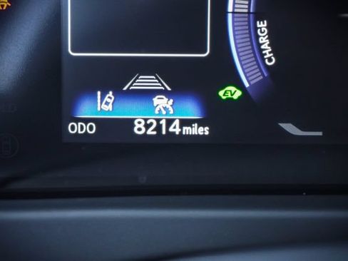 Certified 2025 Lexus UX 300h FWD w/ Accessory Package (Z2) image 9