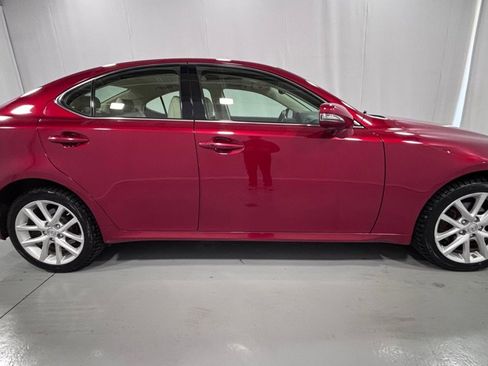 Used 2013 Lexus IS 250 AWD w/ Premium Pkg image 4