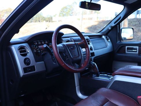 Used 2014 Ford F150 King Ranch w/ King Ranch Luxury Package image 8