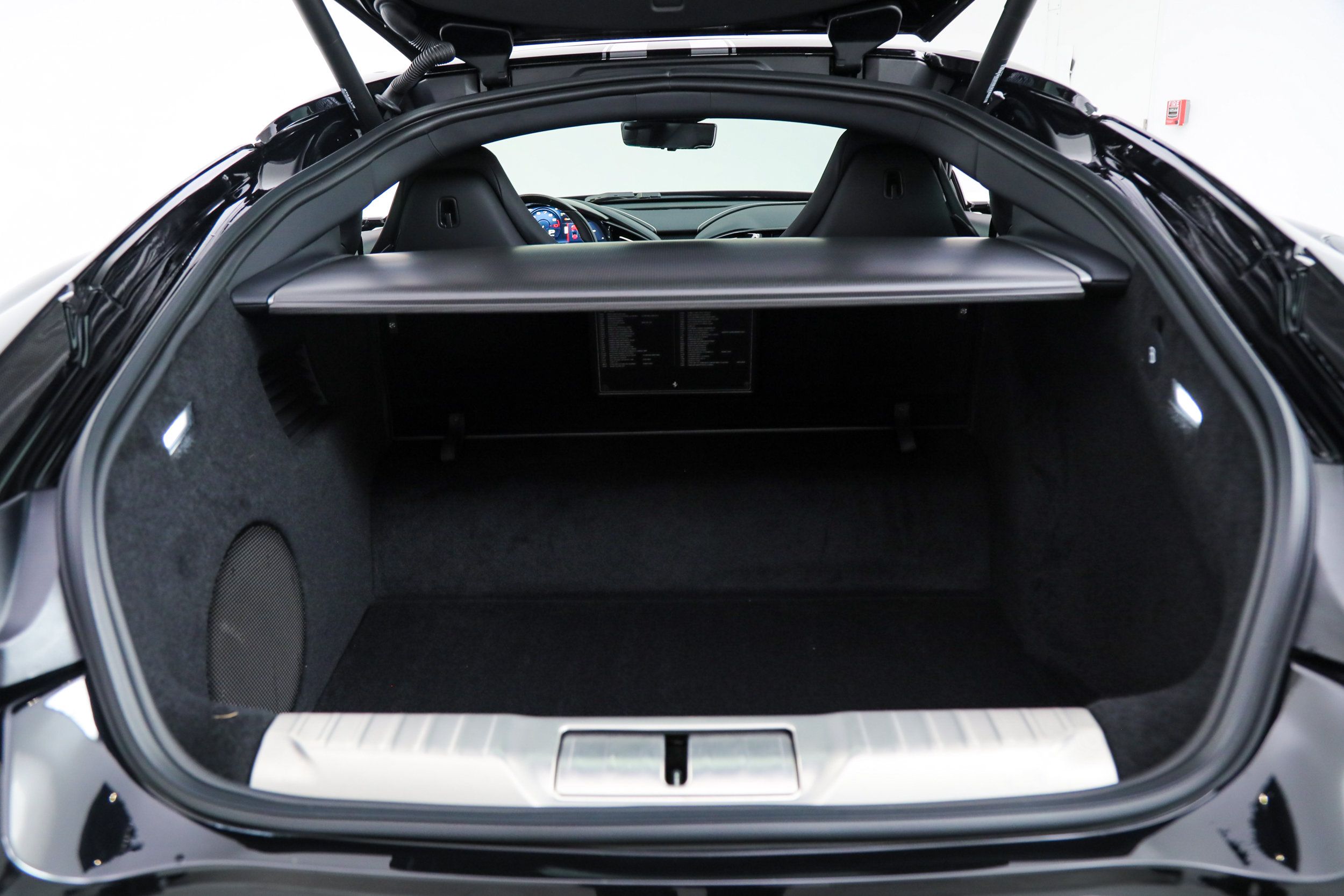 Certified 2025 Ferrari 12Cilindri RWD image 48