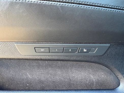 Used 2017 BMW 550i Gran Turismo xDrive image 18