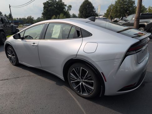 Certified 2024 Toyota Prius XLE AWD/4WD image 6