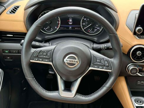 Used 2023 Nissan Sentra SV w/ SV Premium Package FWD image 12