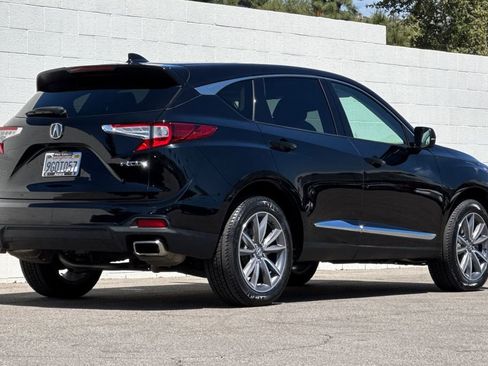 Certified 2023 Acura RDX FWD w/ Technology Package image 8