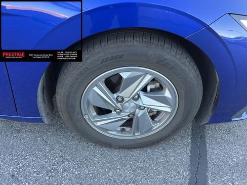 Used 2024 Hyundai Elantra SE image 13