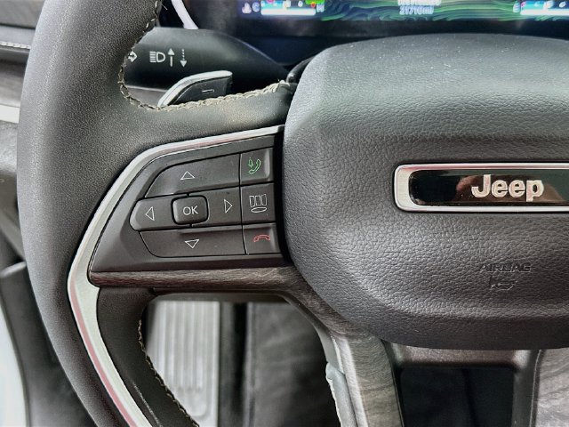 Used 2023 Jeep Grand Cherokee 4WD 4xe image 24
