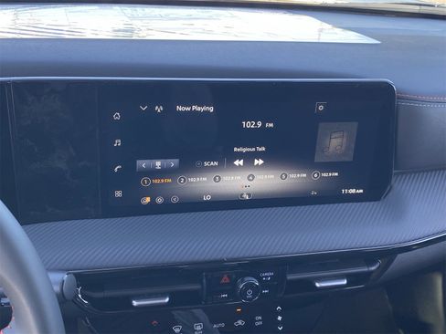 New 2026 Nissan Kicks SR image 27