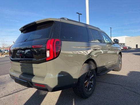 New 2025 Ford Expedition Tremor image 3